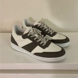 A.P.C. Plain Sneaker - White/Khaki - 42 EU (9 US)